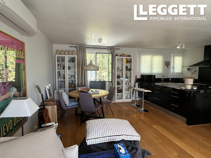 Image No.9-4 Bed House for sale