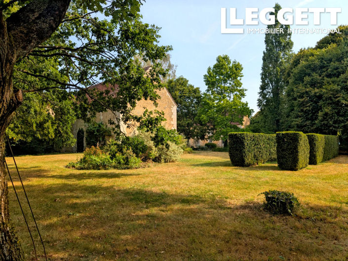 Image No.10-6 Bed Chateaux for sale
