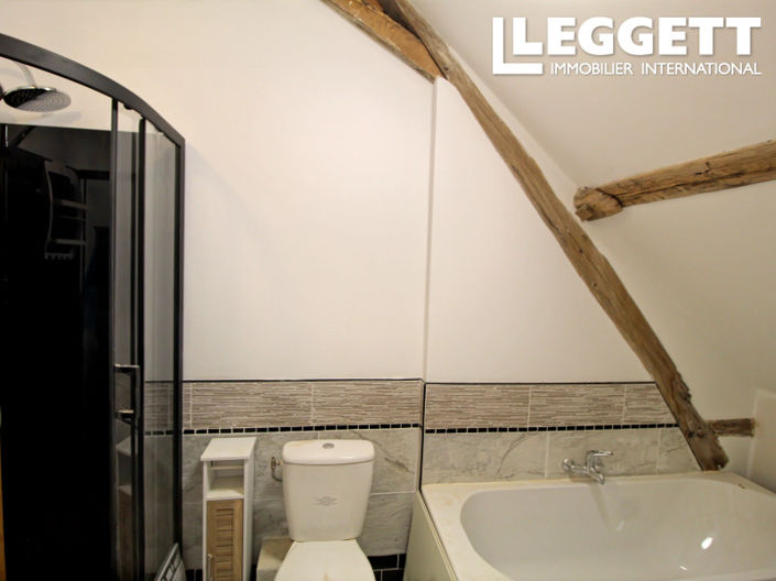 Image No.6-3 Bed House for sale