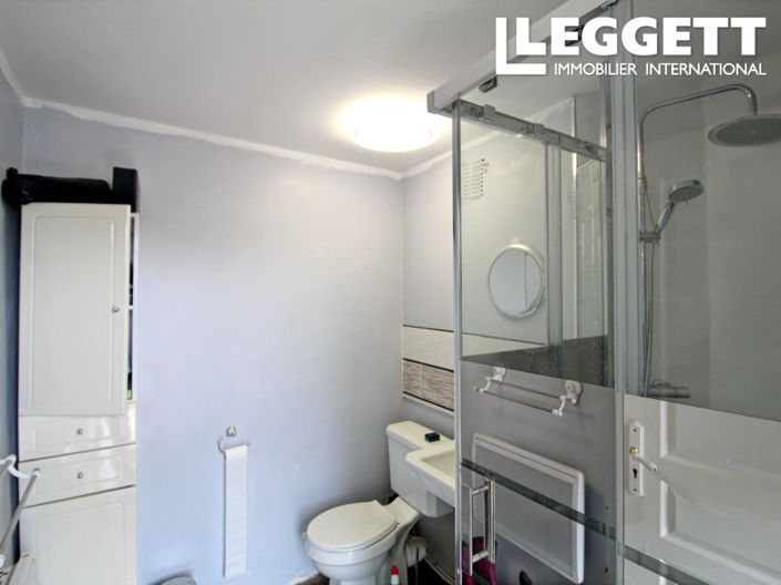 Image No.8-3 Bed House for sale