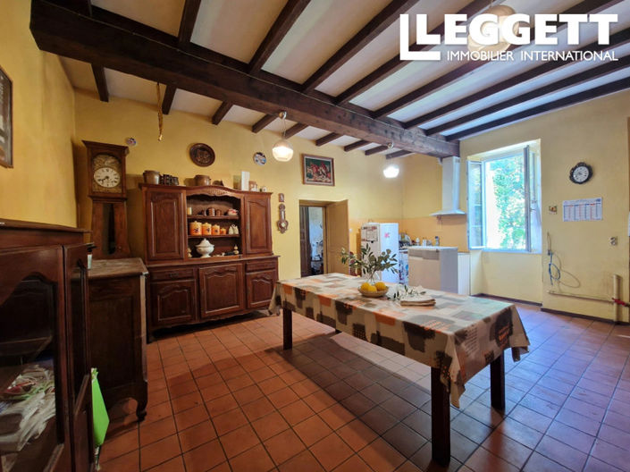 Image No.7-5 Bed House for sale