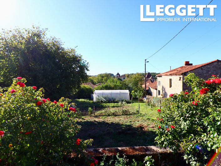 Image No.10-2 Bed House for sale