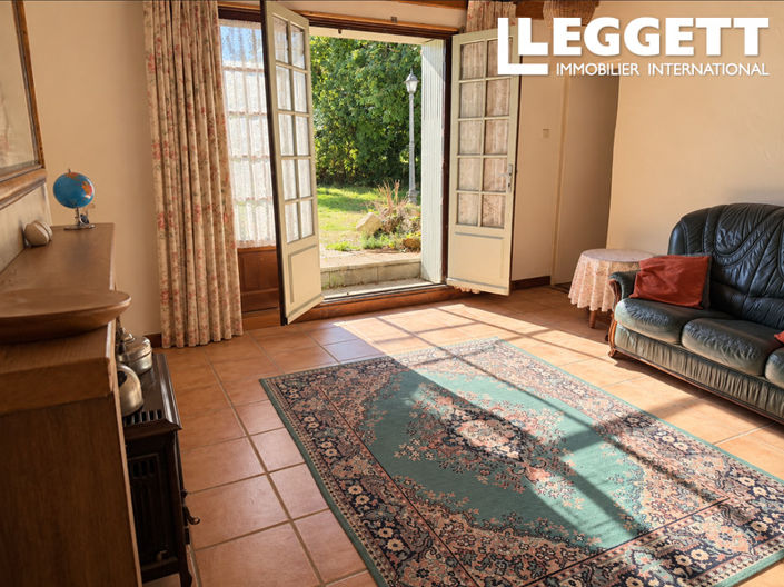 Image No.5-3 Bed House for sale
