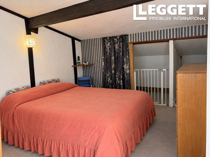 Image No.7-3 Bed House for sale
