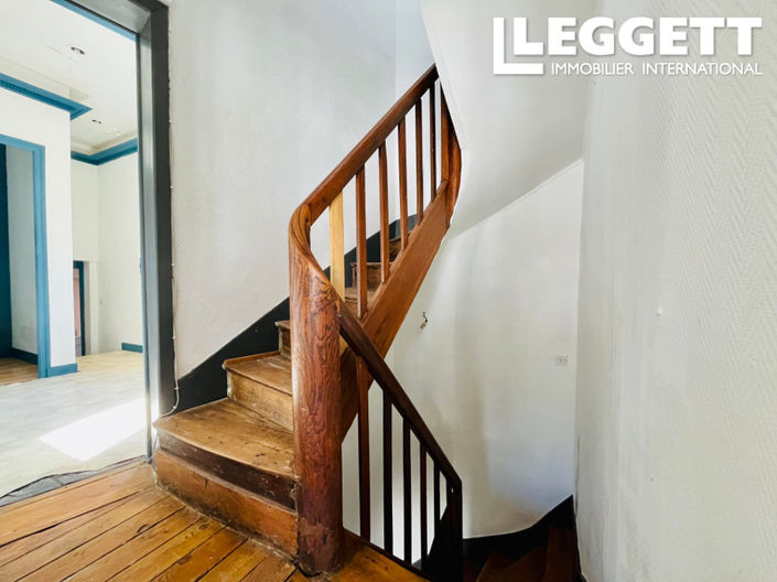 Image No.4-6 Bed House for sale