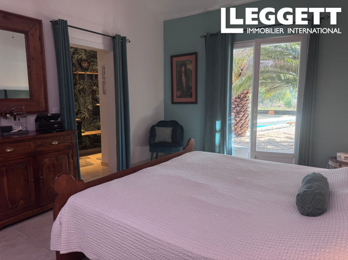 Image No.4-3 Bed House for sale