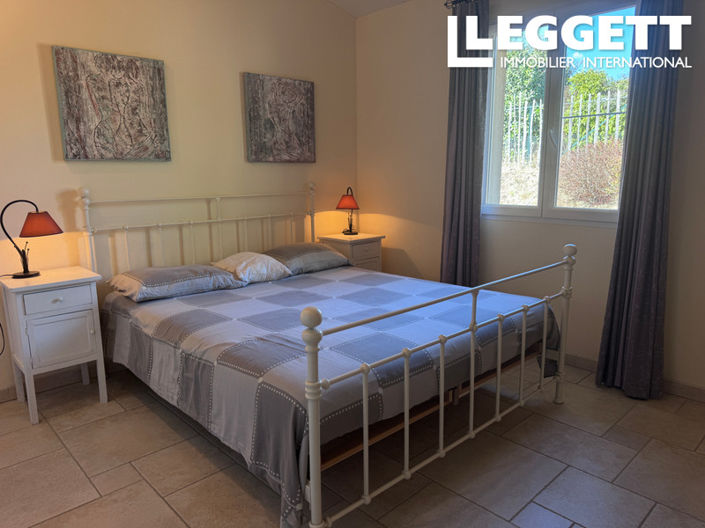 Image No.5-3 Bed House for sale