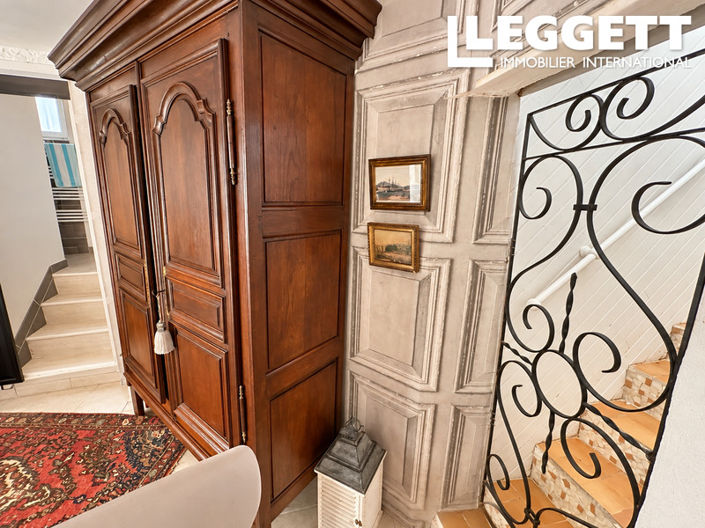 Image No.10-2 Bed House for sale