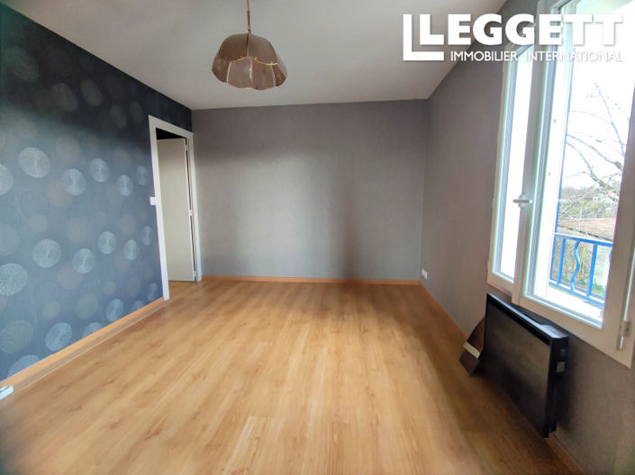 Image No.6-4 Bed House for sale