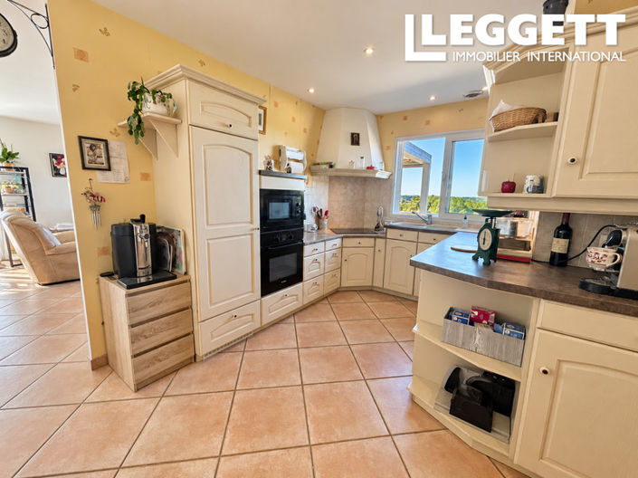 Image No.5-5 Bed House for sale