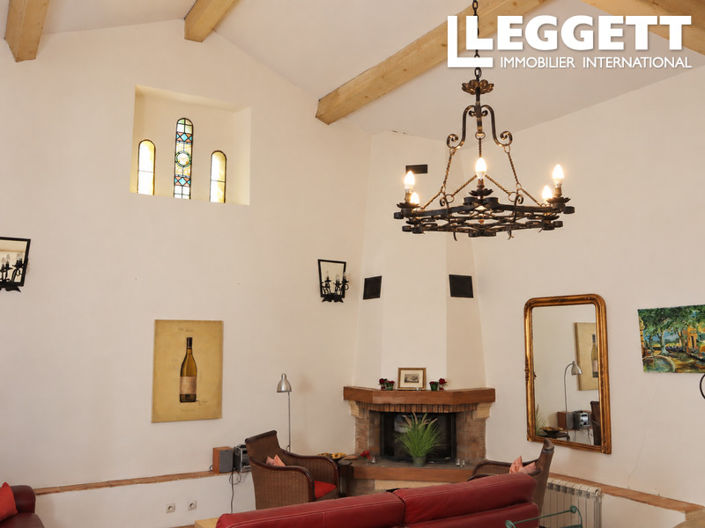 Image No.4-12 Bed Chateaux for sale