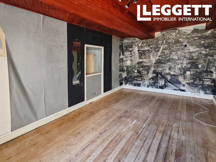 Image No.6-3 Bed House for sale