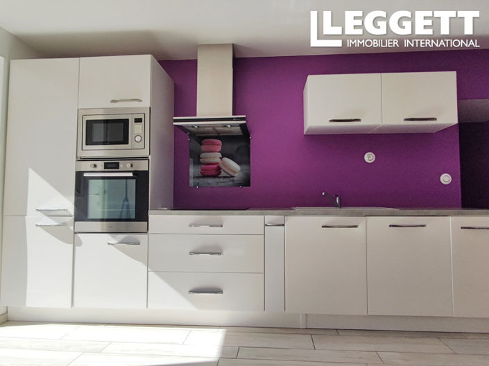 Image No.9-3 Bed House for sale