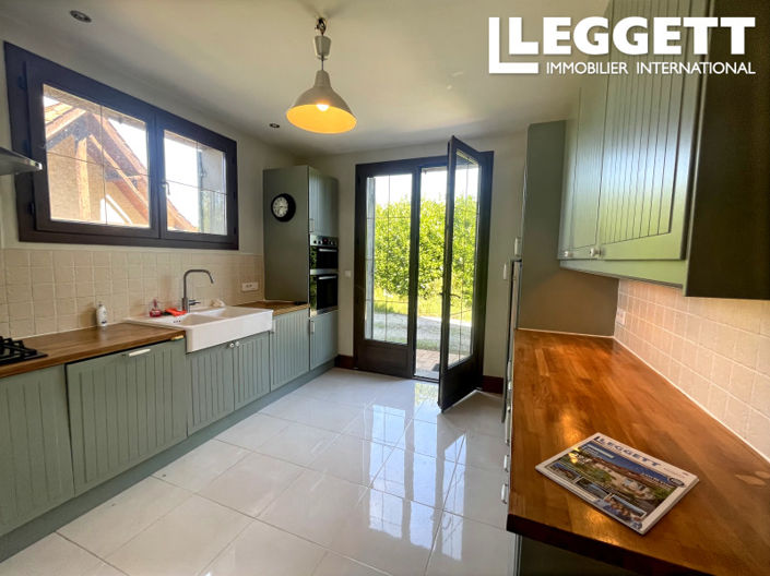 Image No.7-4 Bed House for sale