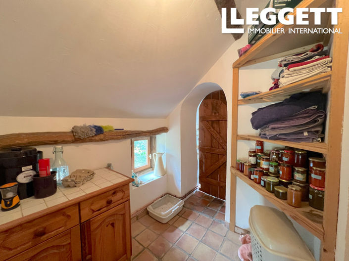 Image No.4-1 Bed House for sale