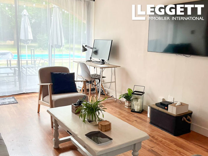 Image No.8-3 Bed House for sale