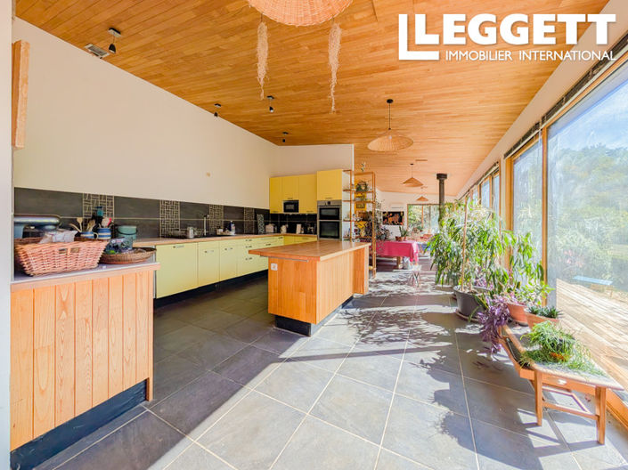 Image No.7-3 Bed House for sale