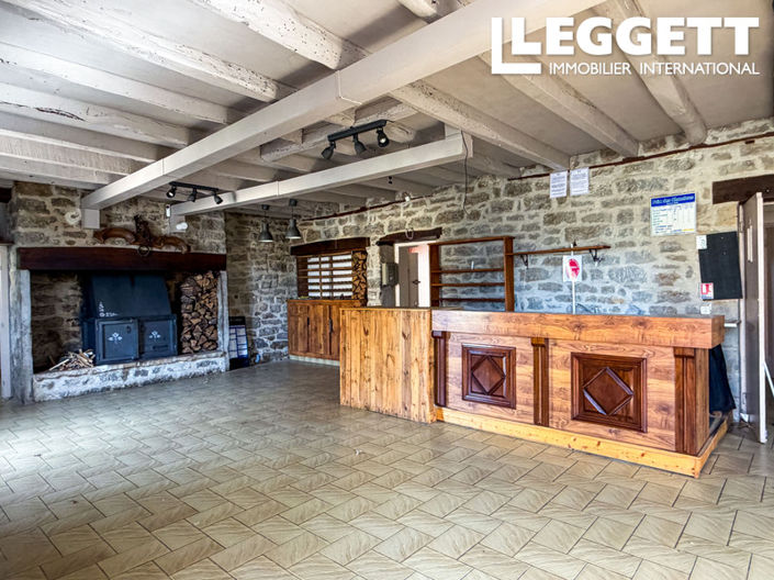 Image No.2-6 Bed Commercial for sale