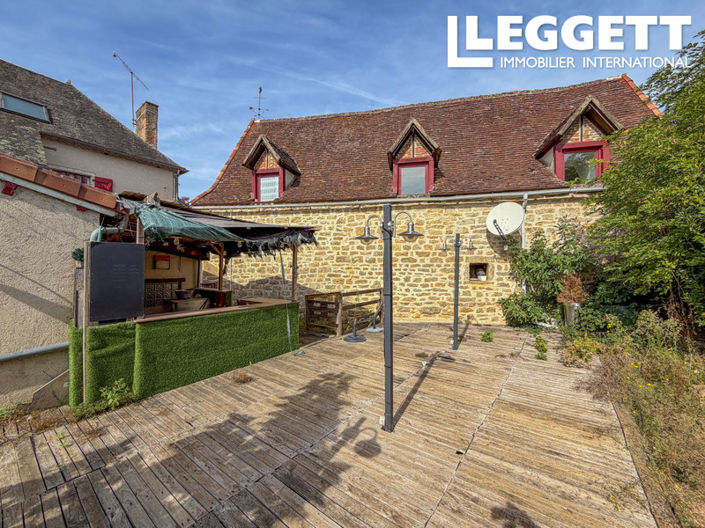 Image No.4-6 Bed Commercial for sale