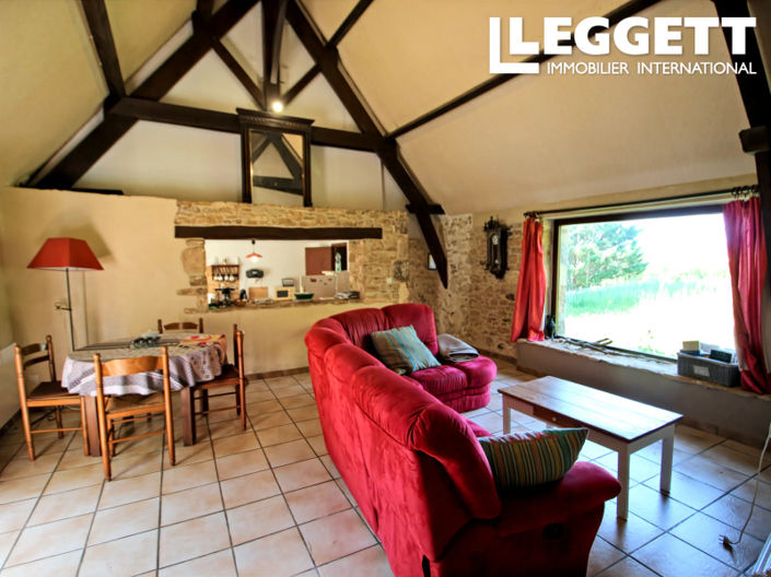 Image No.9-5 Bed House for sale