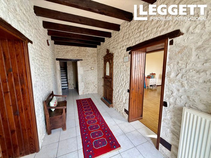 Image No.3-6 Bed House for sale