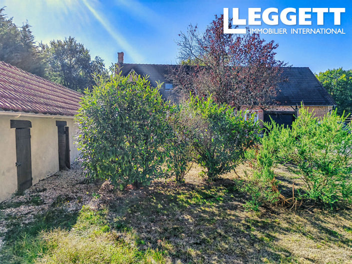 Image No.8-7 Bed House for sale
