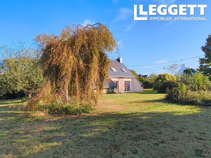 Image No.2-4 Bed House for sale