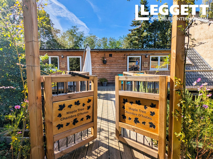 Image No.10-7 Bed House for sale