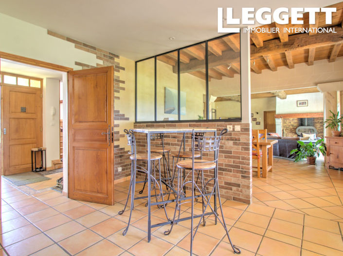 Image No.4-7 Bed House for sale