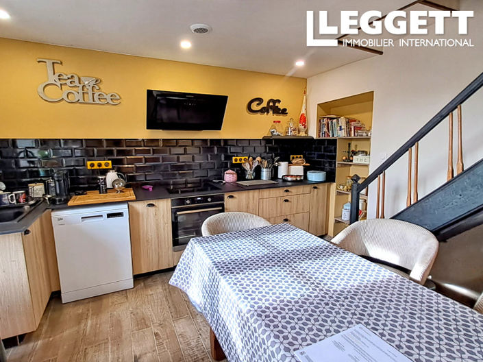 Image No.3-3 Bed House for sale