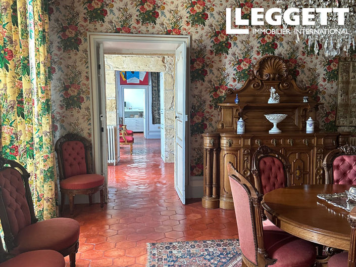 Image No.9-4 Bed Chateaux for sale