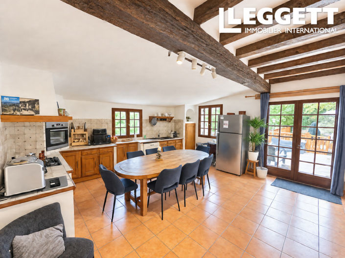 Image No.3-4 Bed House for sale