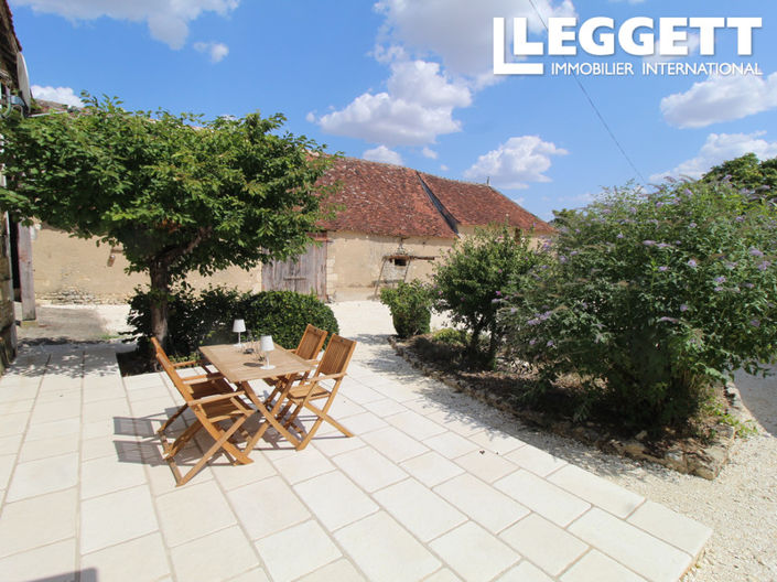 Image No.2-3 Bed House for sale