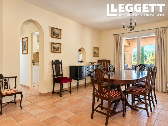Image No.7-4 Bed House for sale