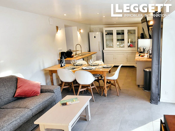 Image No.6-9 Bed House for sale