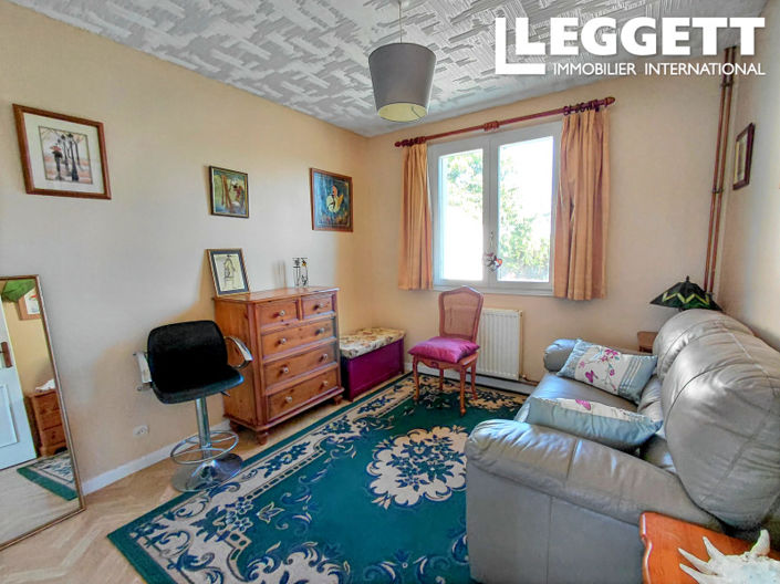 Image No.9-4 Bed House for sale