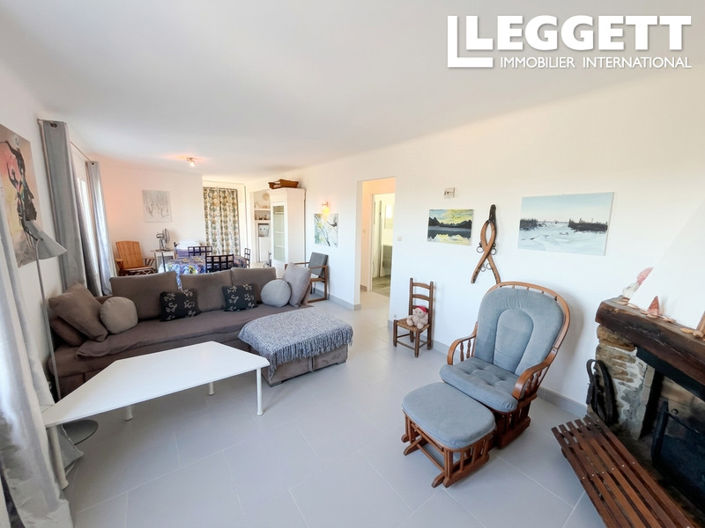 Image No.9-4 Bed House for sale