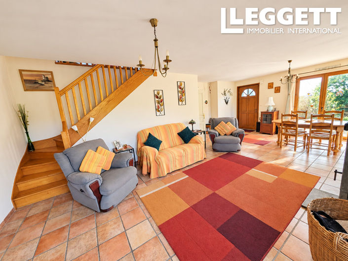 Image No.5-4 Bed House for sale