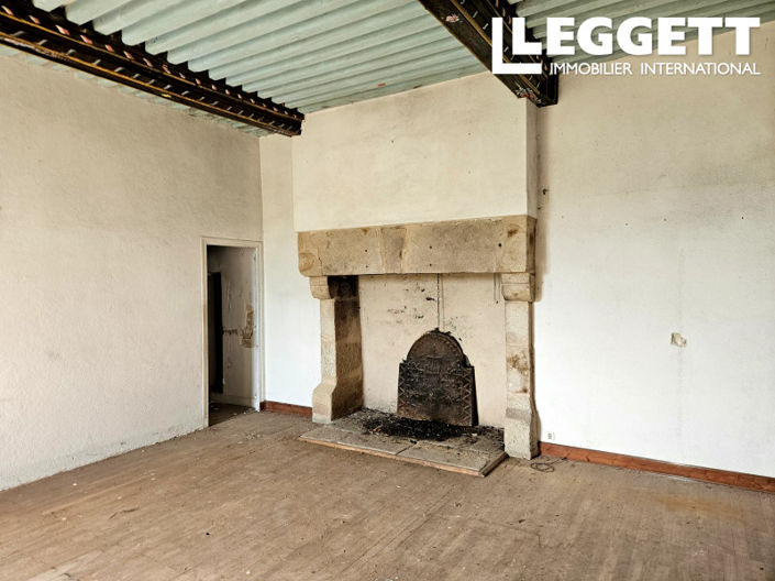 Image No.4-5 Bed Chateaux for sale