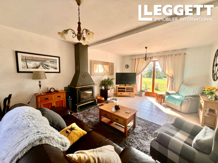 Image No.4-3 Bed House for sale
