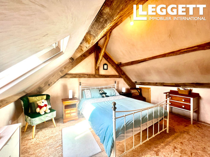 Image No.9-3 Bed House for sale
