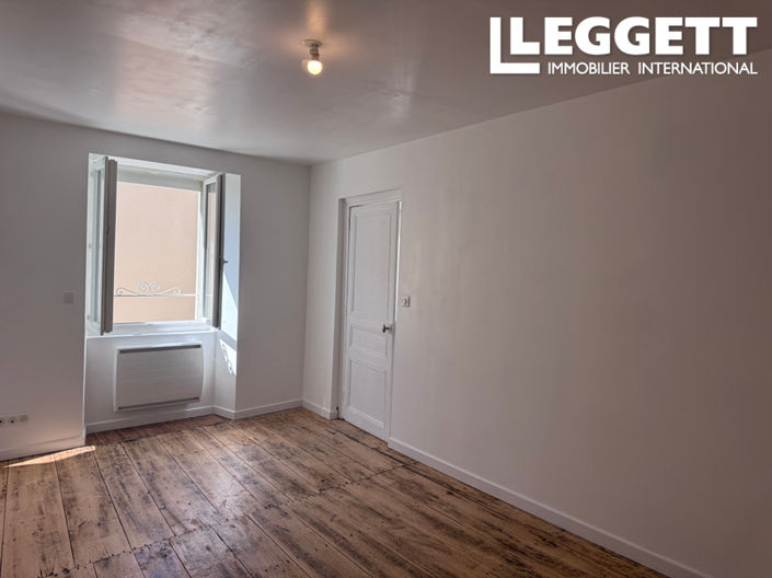 Image No.6-2 Bed House for sale