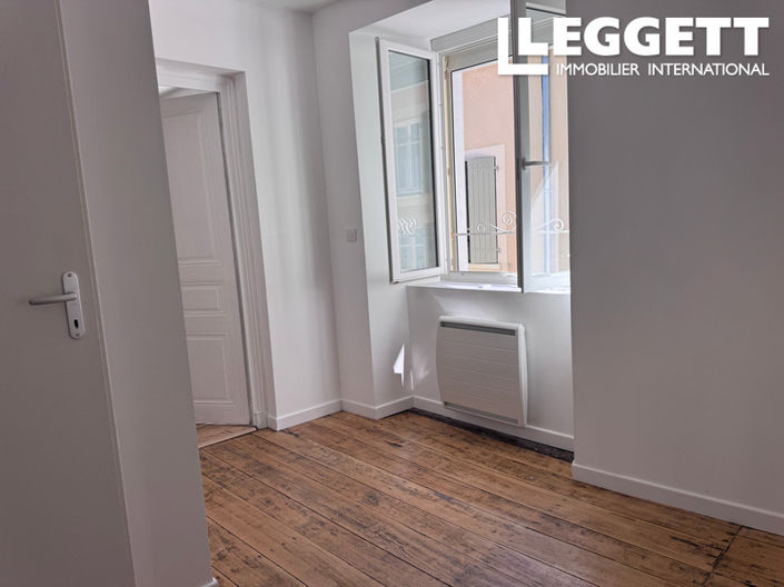 Image No.7-2 Bed House for sale