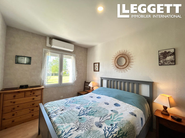 Image No.9-4 Bed House for sale