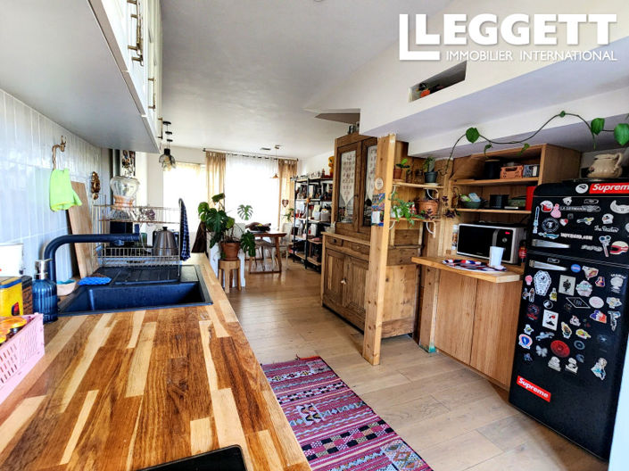 Image No.6-2 Bed House for sale