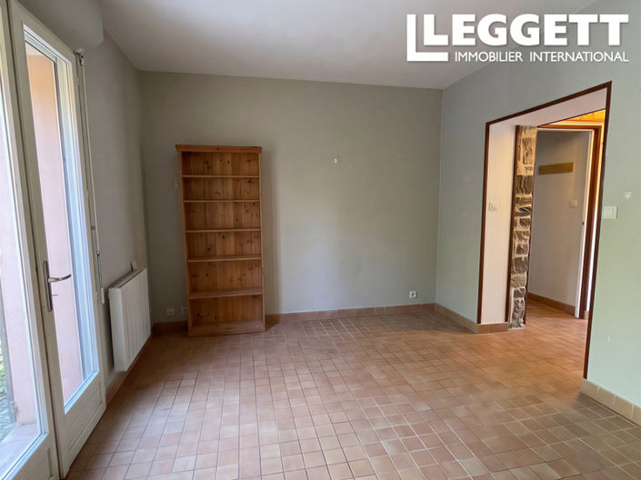 Image No.6-3 Bed House for sale
