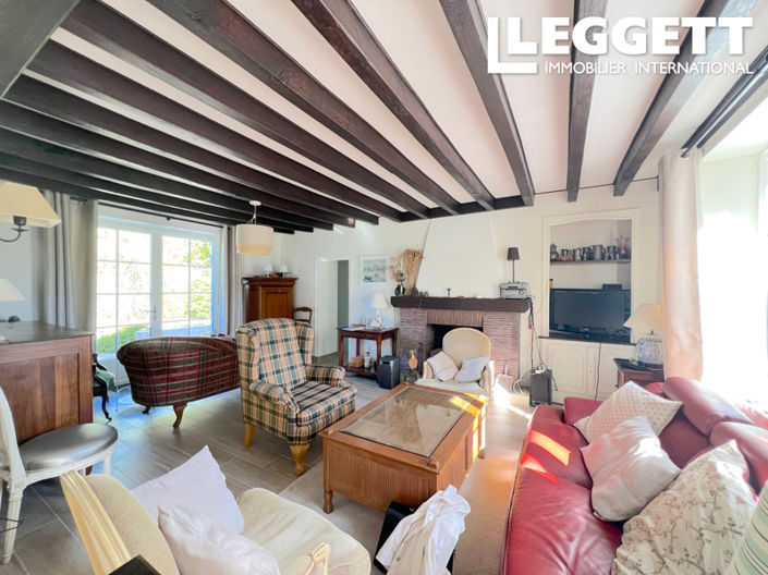 Image No.2-4 Bed House for sale