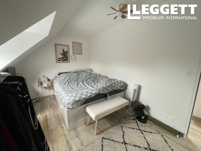 Image No.8-3 Bed House for sale
