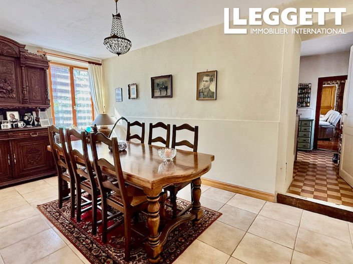 Image No.7-2 Bed House for sale