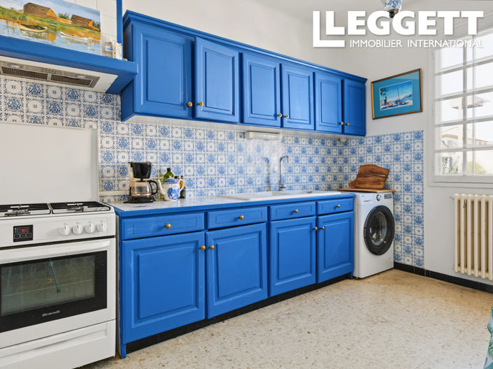 Image No.6-3 Bed House for sale